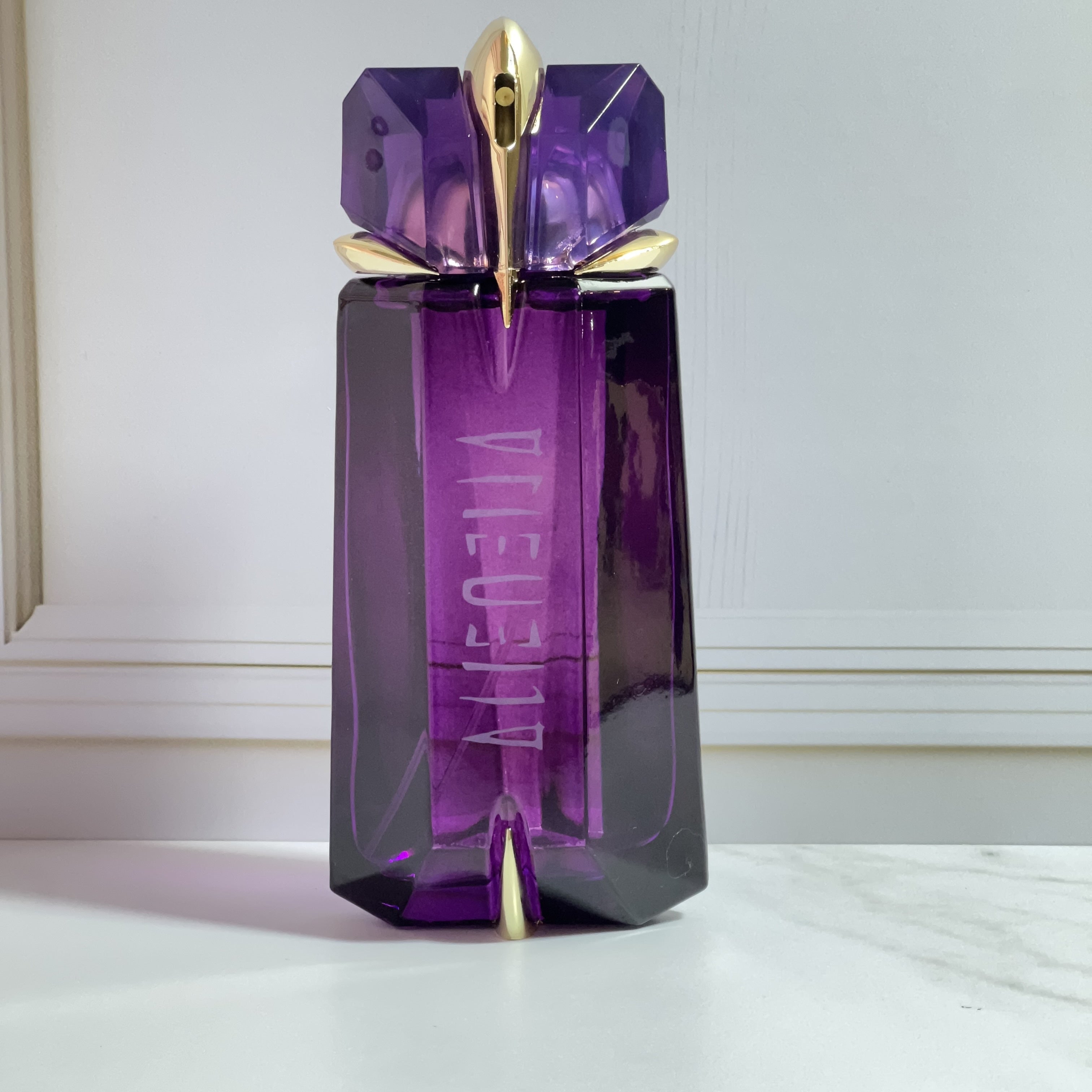 MUGLER ALIEN